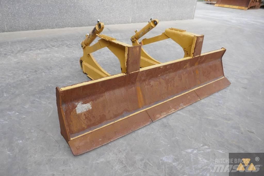 CAT Skidder blade 삽날