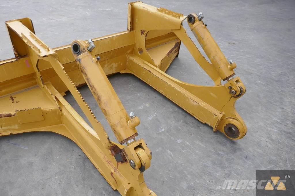 CAT Skidder blade 삽날