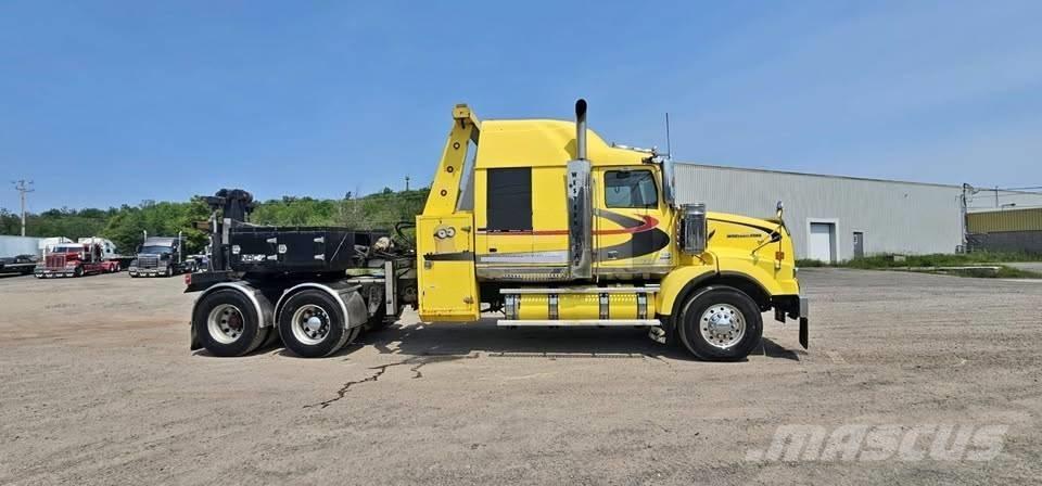 Western Star 4900 SA 회수 차량