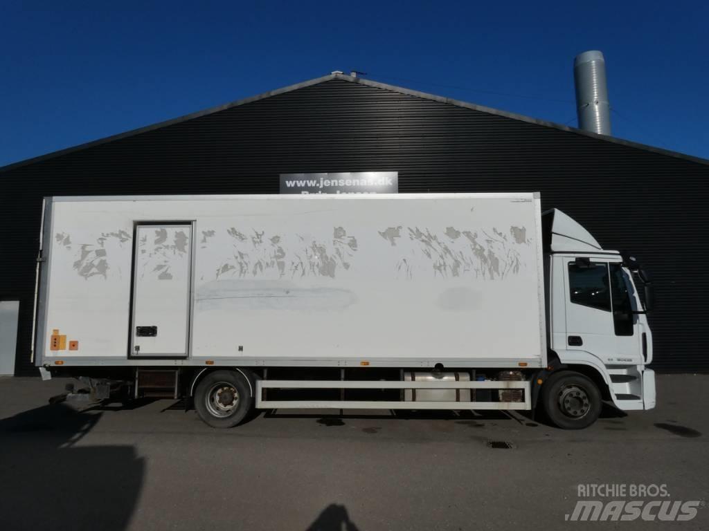 Iveco 120E 25 탑차 트럭