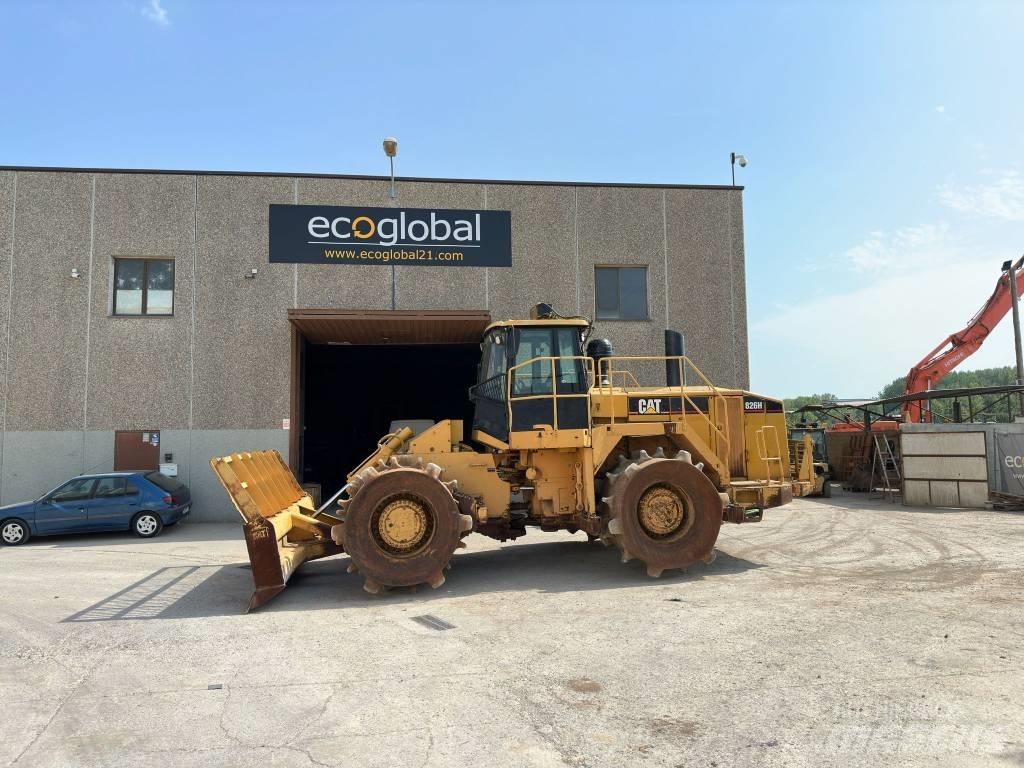 CAT 826H 폐기물 다짐기