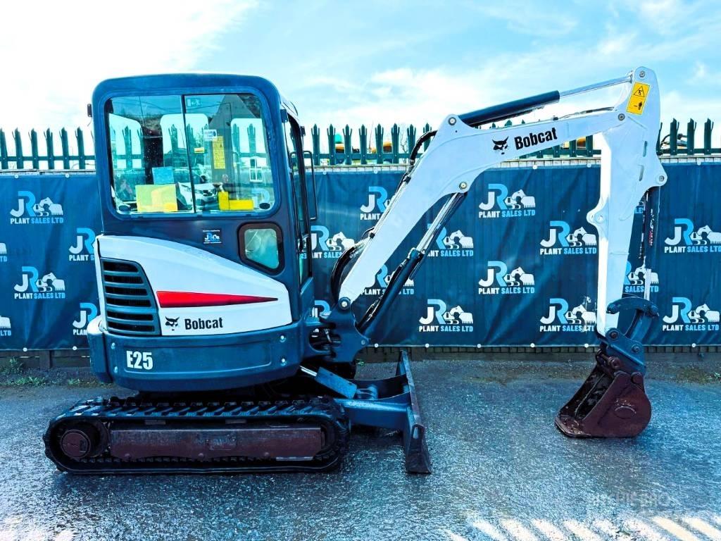 Bobcat E 25 소형 굴삭기 7톤 미만