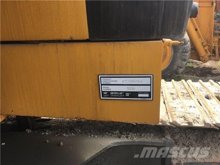 CAT 320 B 대형 굴삭기 29톤 이상