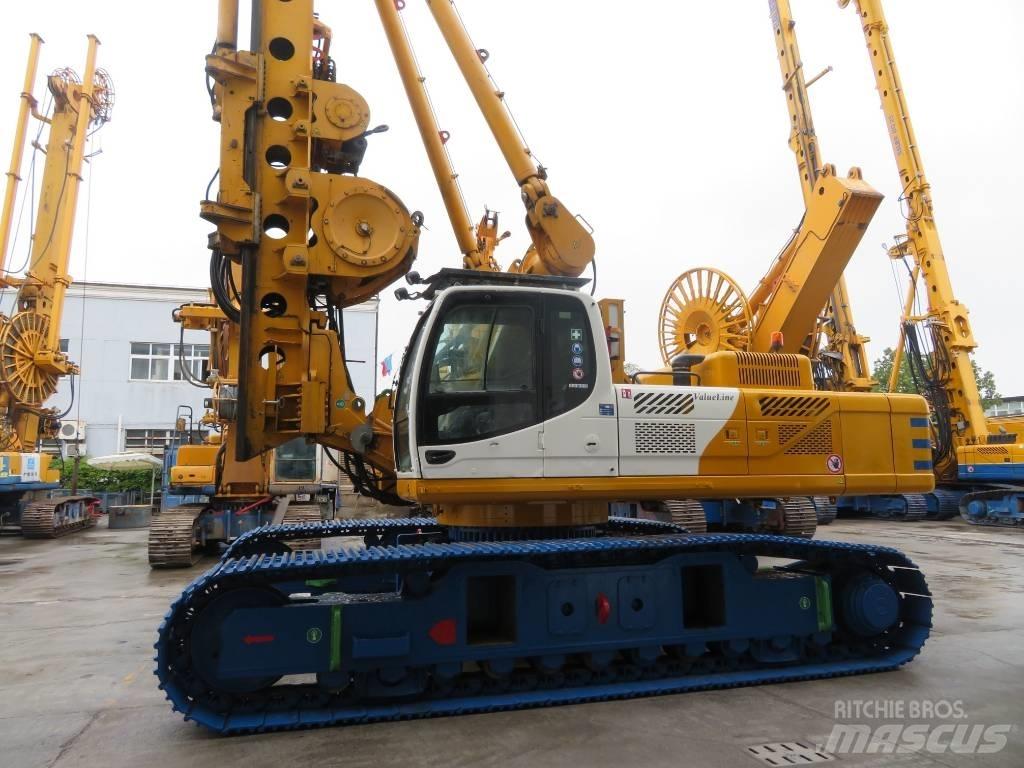 Bauer BG 30 rig.plus 중형 드릴 장비