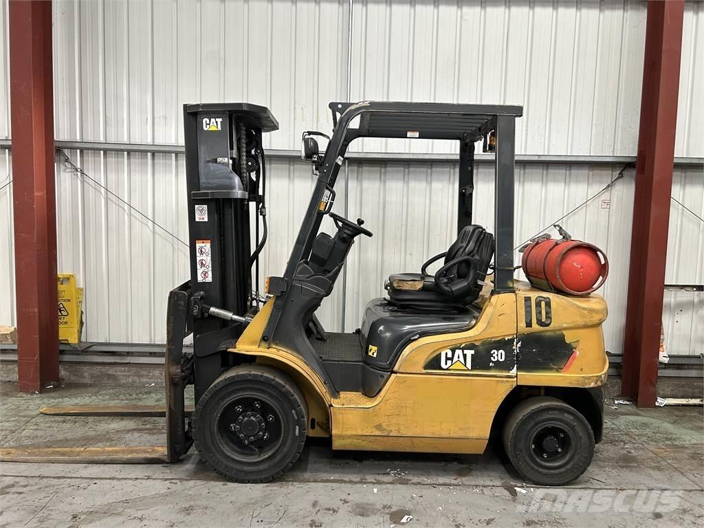 CAT GP30NT LPG 지게차
