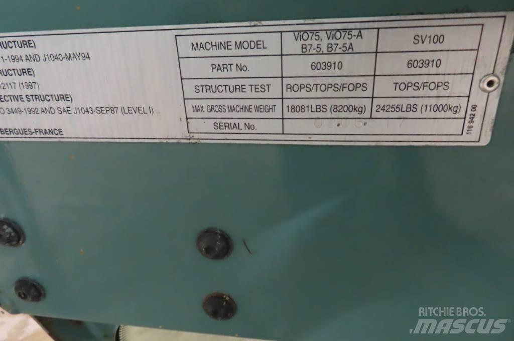 Yanmar Vio 75 캐빈 및 인테리어