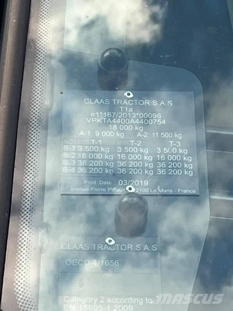 CLAAS Axion 920 트랙터