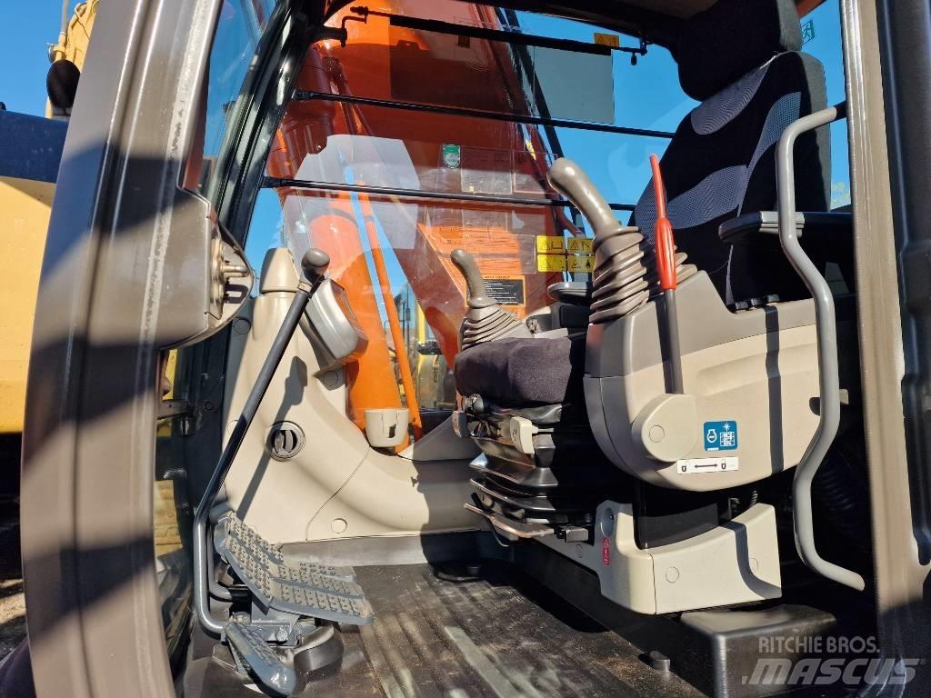 Hitachi ZX 180 LC N 대형 굴삭기 29톤 이상