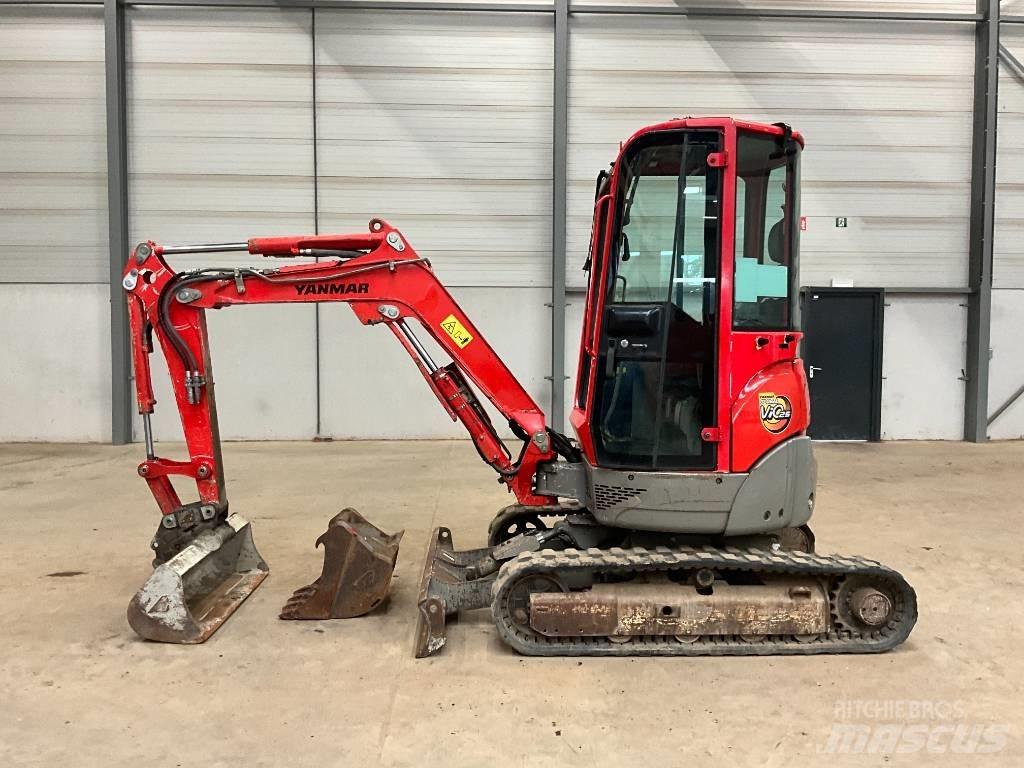 Yanmar Vio 25-4 소형 굴삭기 7톤 미만