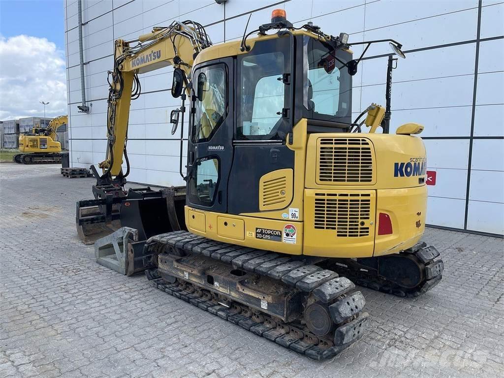 Komatsu PC88MR-10  휠 굴삭기