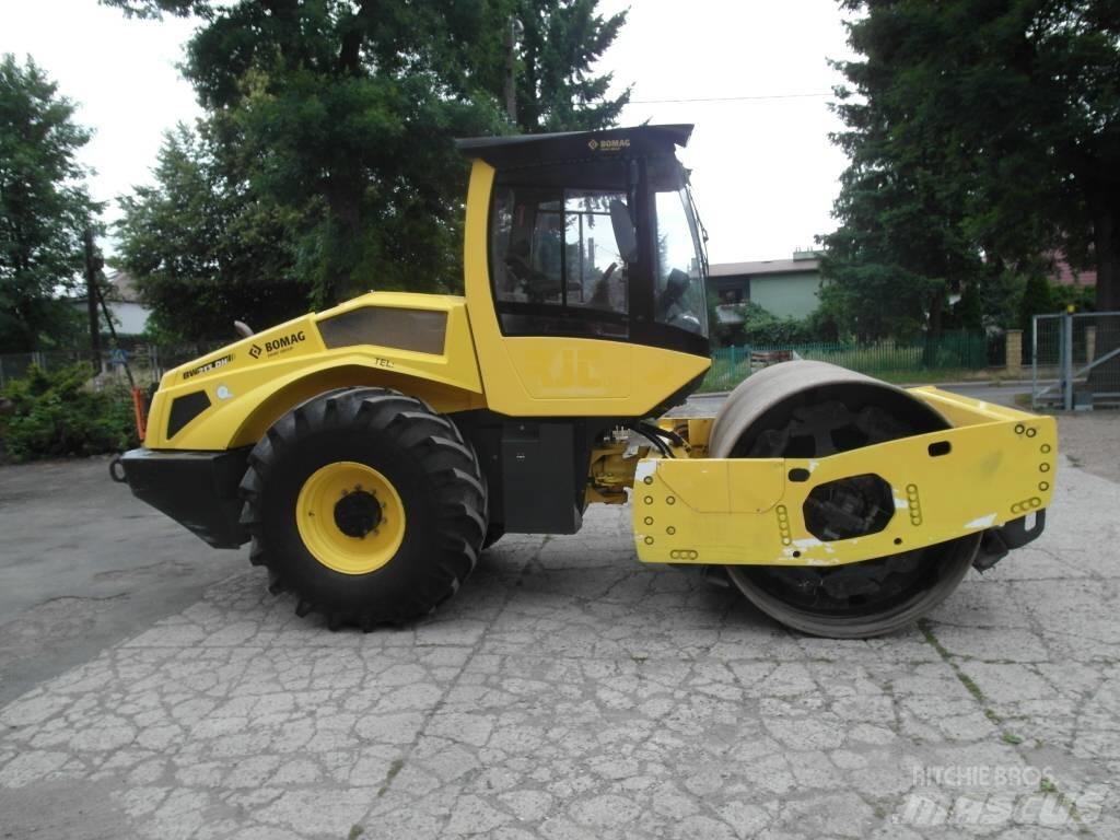 Bomag BW 213 DH-5 싱글 드럼 롤러