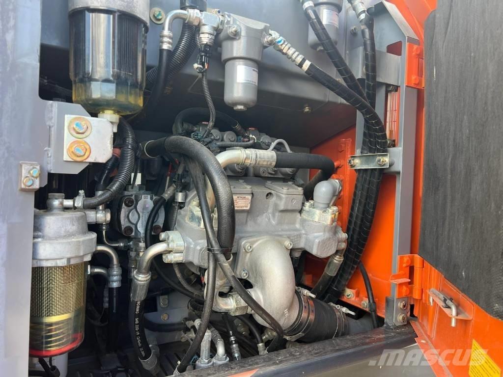 Hitachi ZW 170-5  휠 굴삭기
