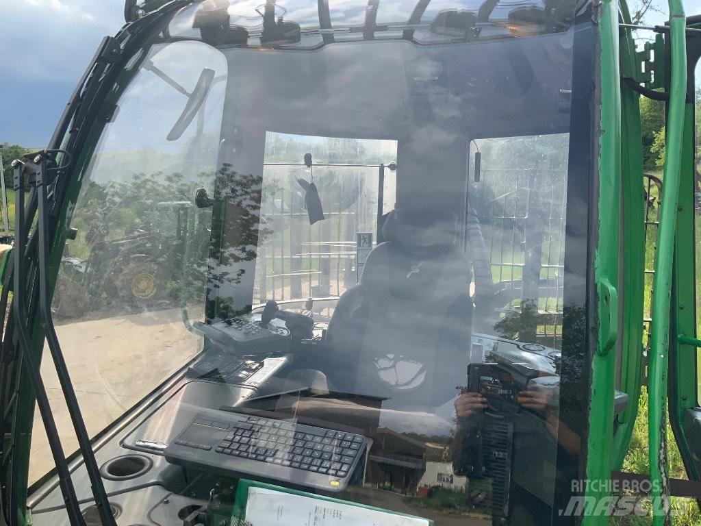 John Deere 1510 E 원목 포워더