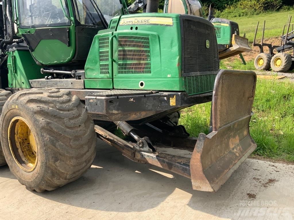 John Deere 1510 E 원목 포워더