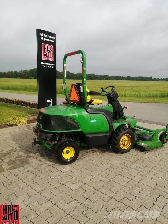 John Deere F 1400 탑승형 잔디깎기