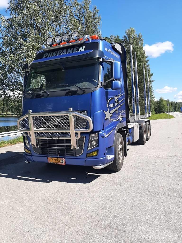 Volvo FH 16 목재 트럭