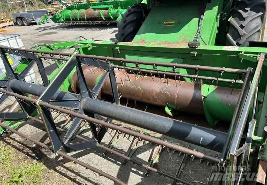 John Deere 1055 콤바인 수확기