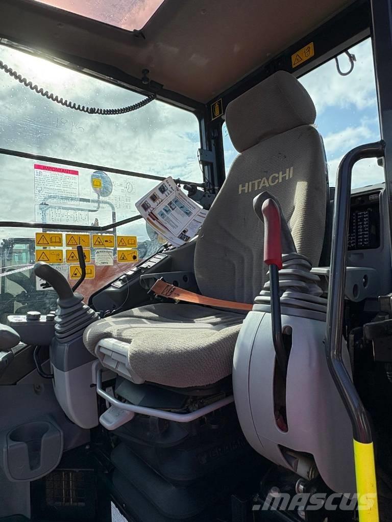 Hitachi ZX85USB-6 중형굴삭기 7톤-28톤