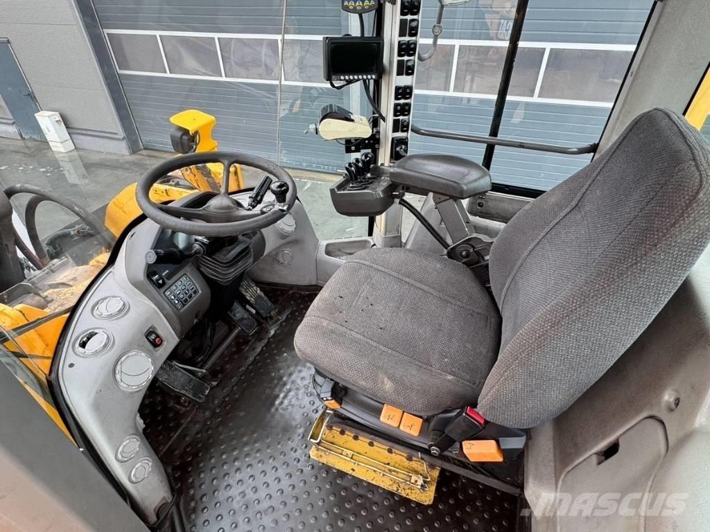 Volvo L 180 G  휠로우더