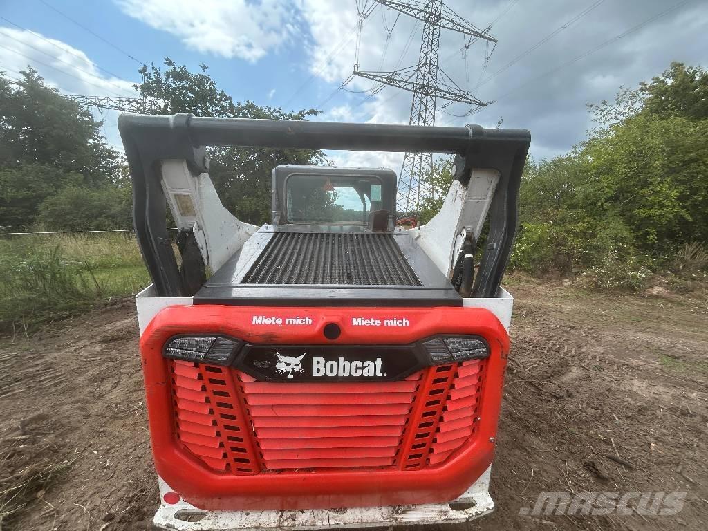 Bobcat T76 궤도식 로우더