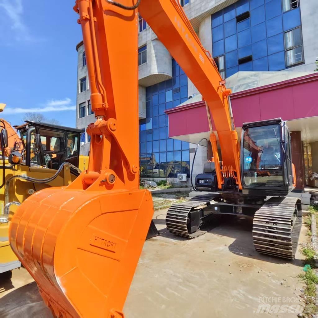 Hitachi ZX 130 대형 굴삭기 29톤 이상
