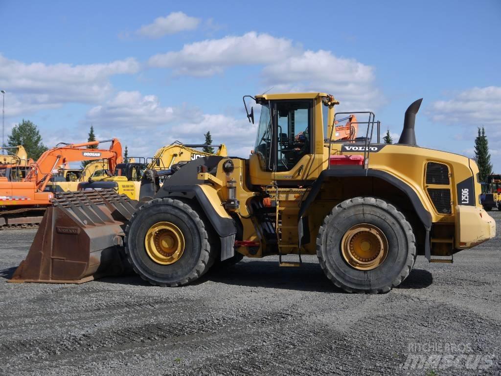 Volvo L 250 G  휠로우더