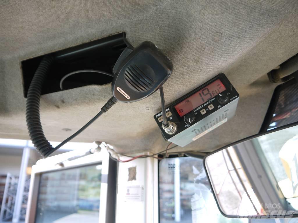 Volvo L 250 G  휠로우더