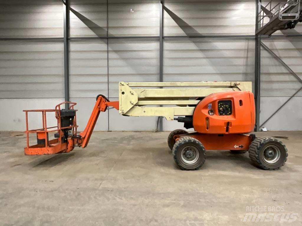 JLG 450 AJ 관절형 전동이동 리프트