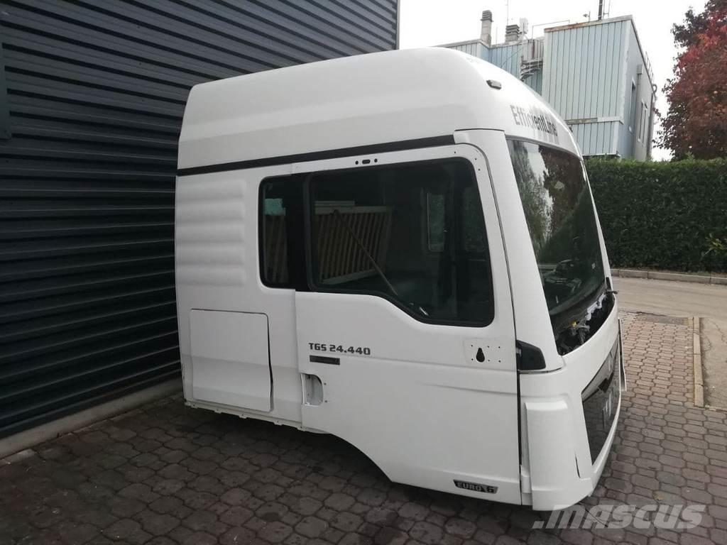 MAN TGS LX EURO 6 캐빈 및 인테리어