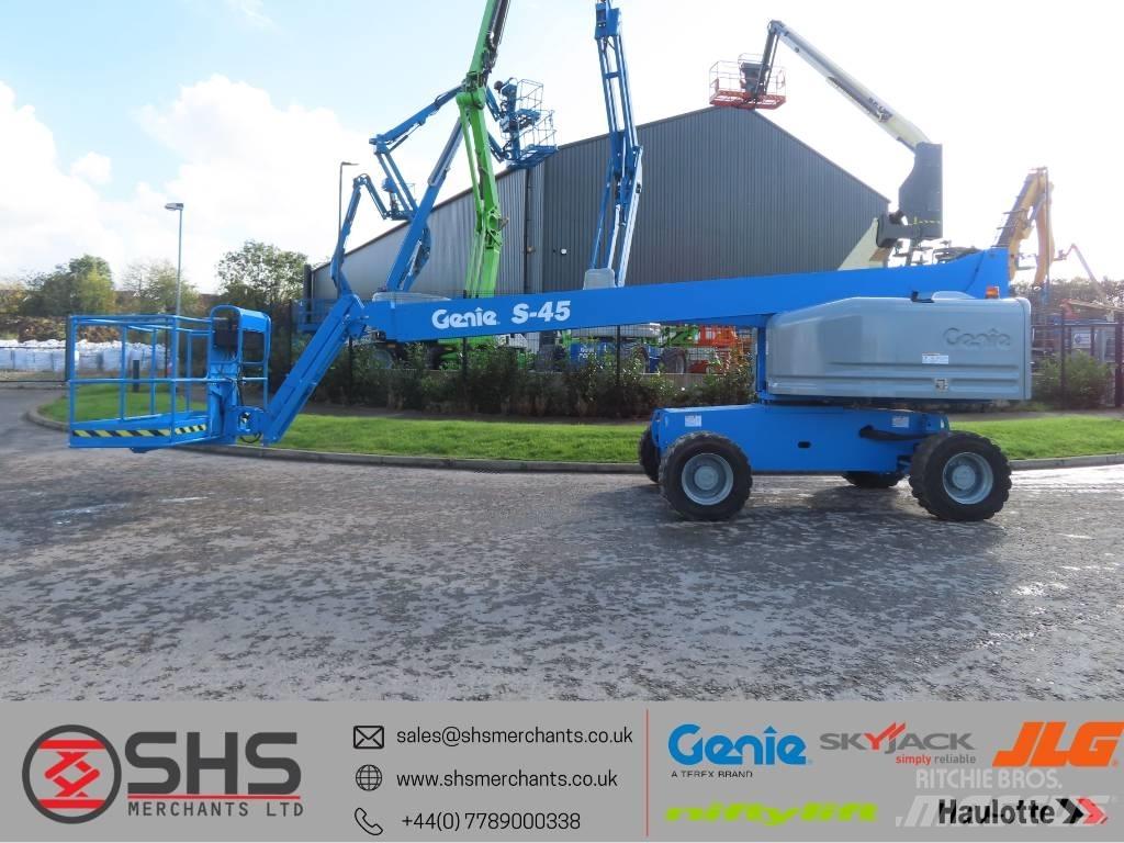 Genie S 45 견인식 전동이동 리프트