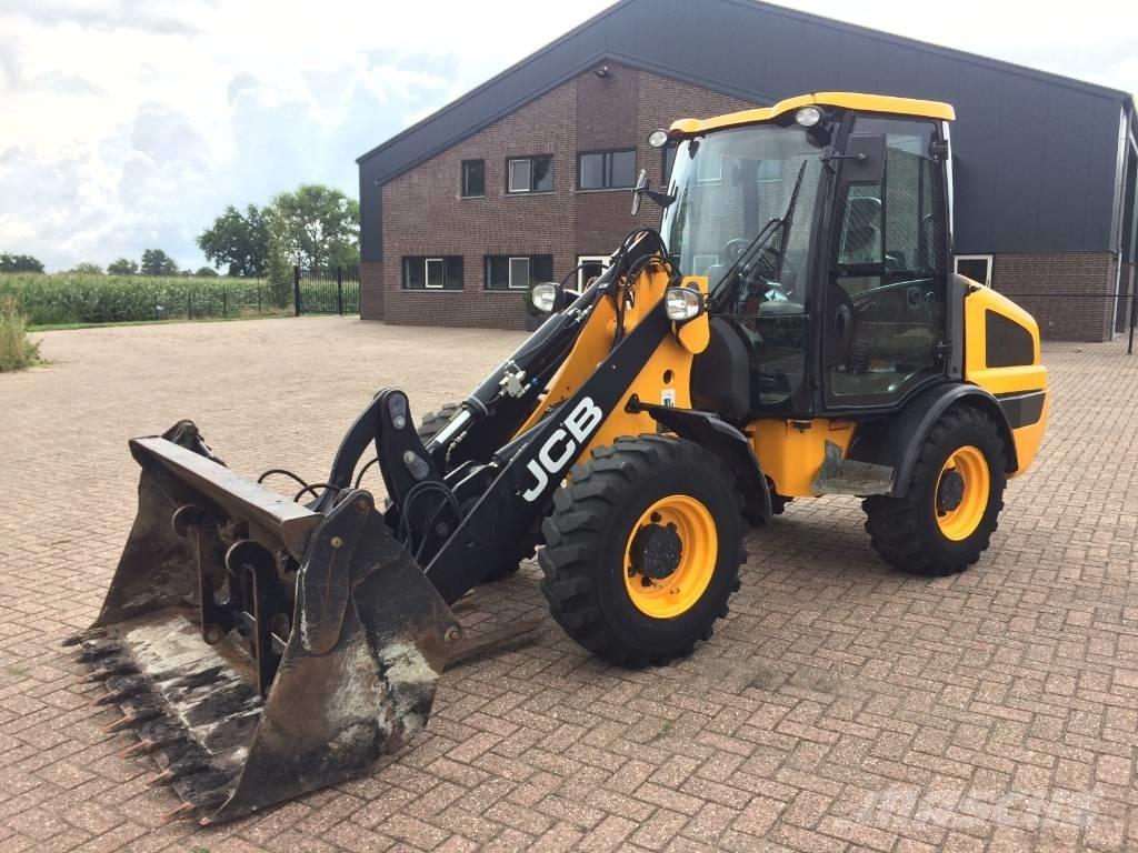 JCB 406  휠로우더