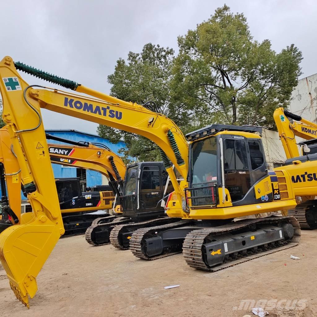 Komatsu PC 130-7 대형 굴삭기 29톤 이상