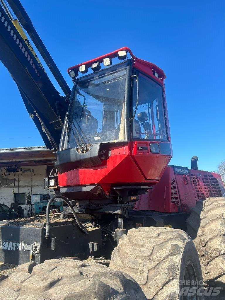 Komatsu 911.5 원목 하베스터