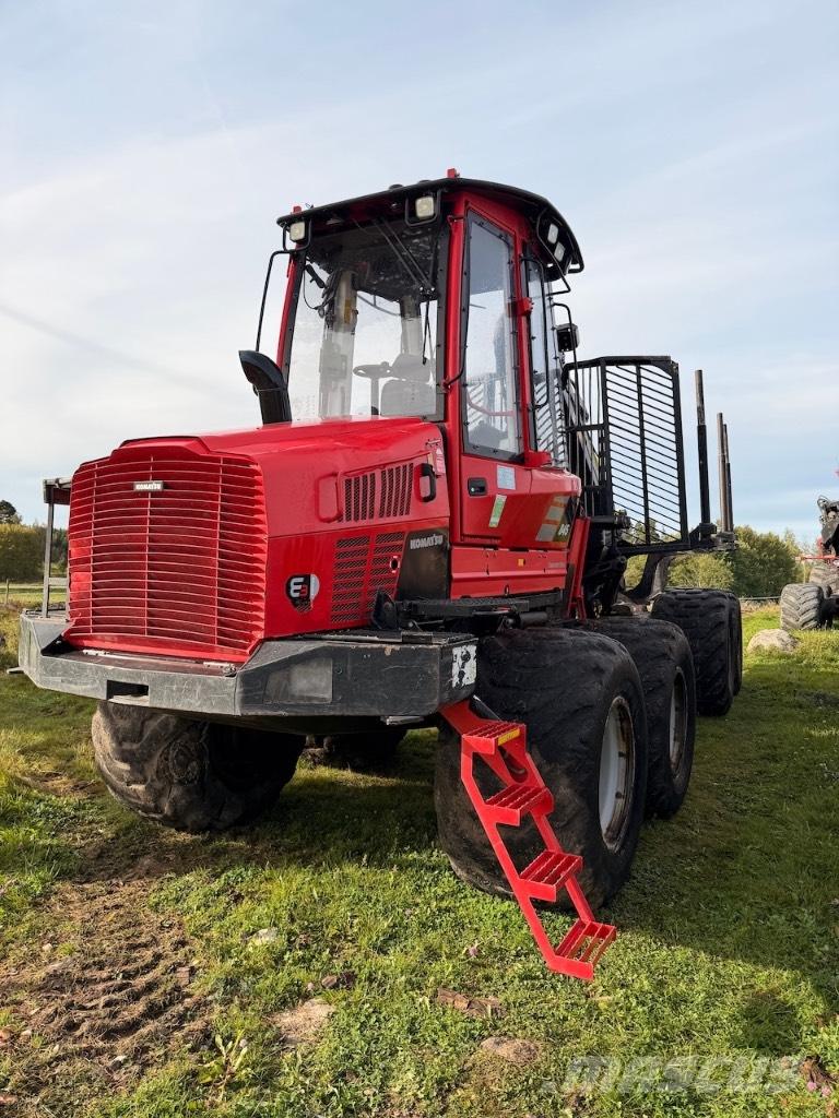 Komatsu 845 원목 포워더