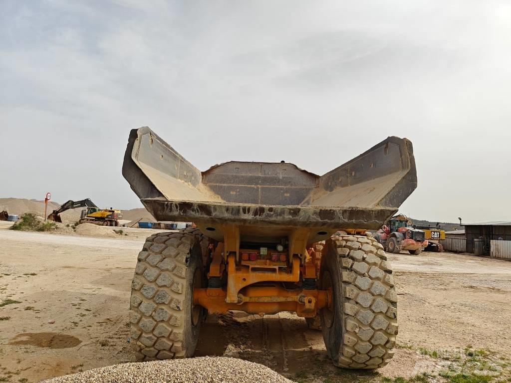 CAT 740B 연결식 홀러