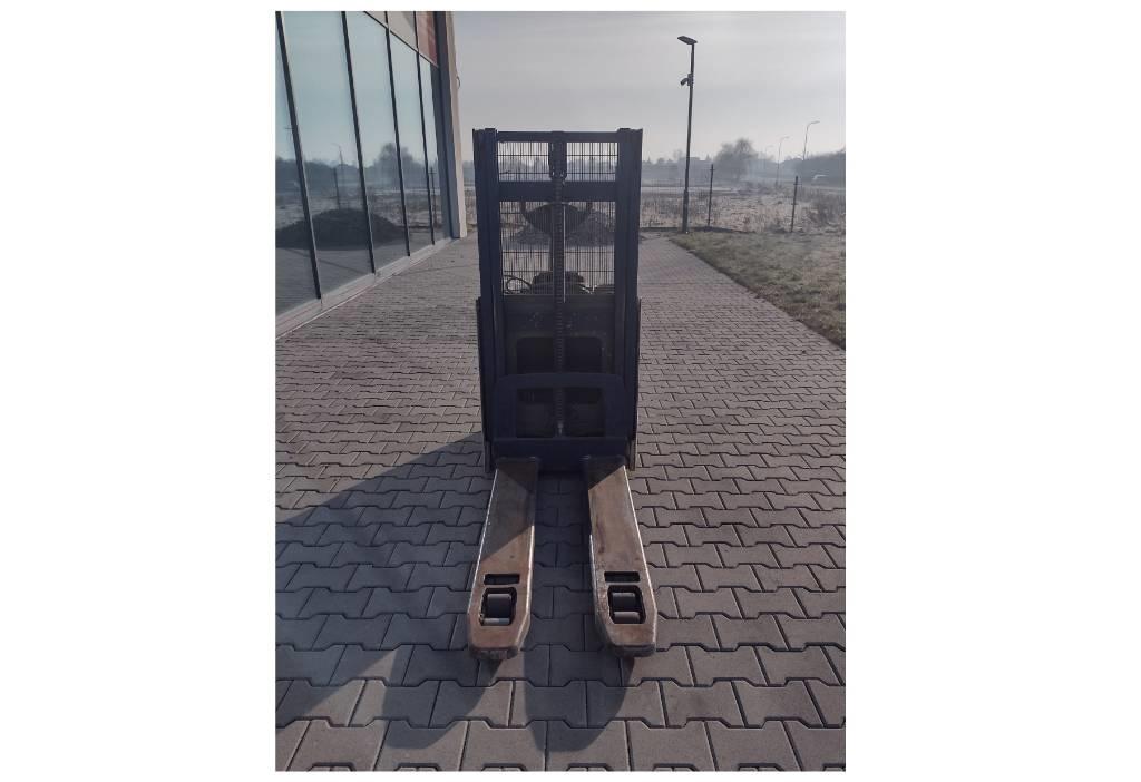 Jungheinrich EJD 220 포크리프트