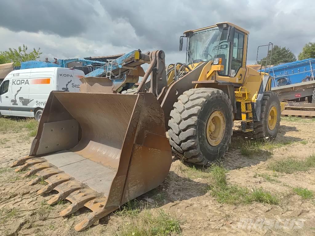 Volvo L 180 F  휠로우더