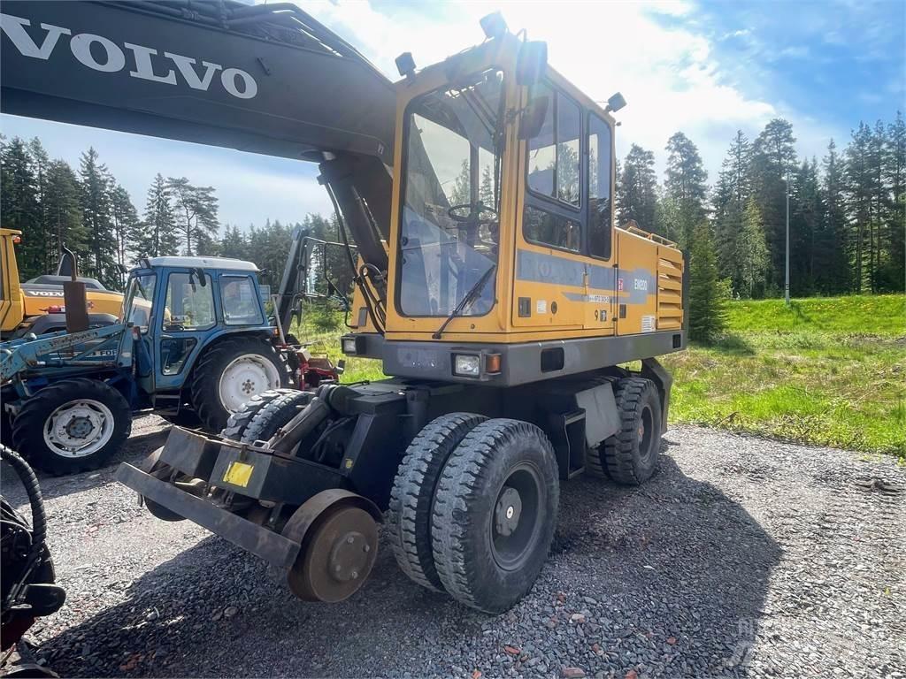 Volvo EW 200 4x4  휠 굴삭기