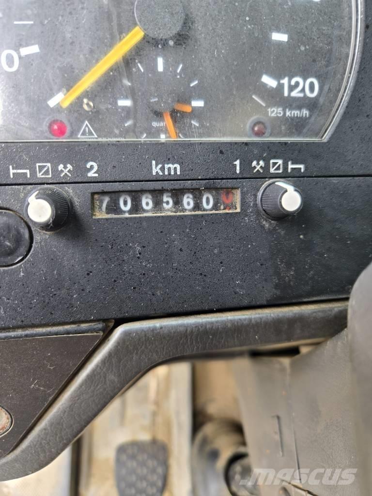 Mercedes-Benz 2638 덤프 트럭