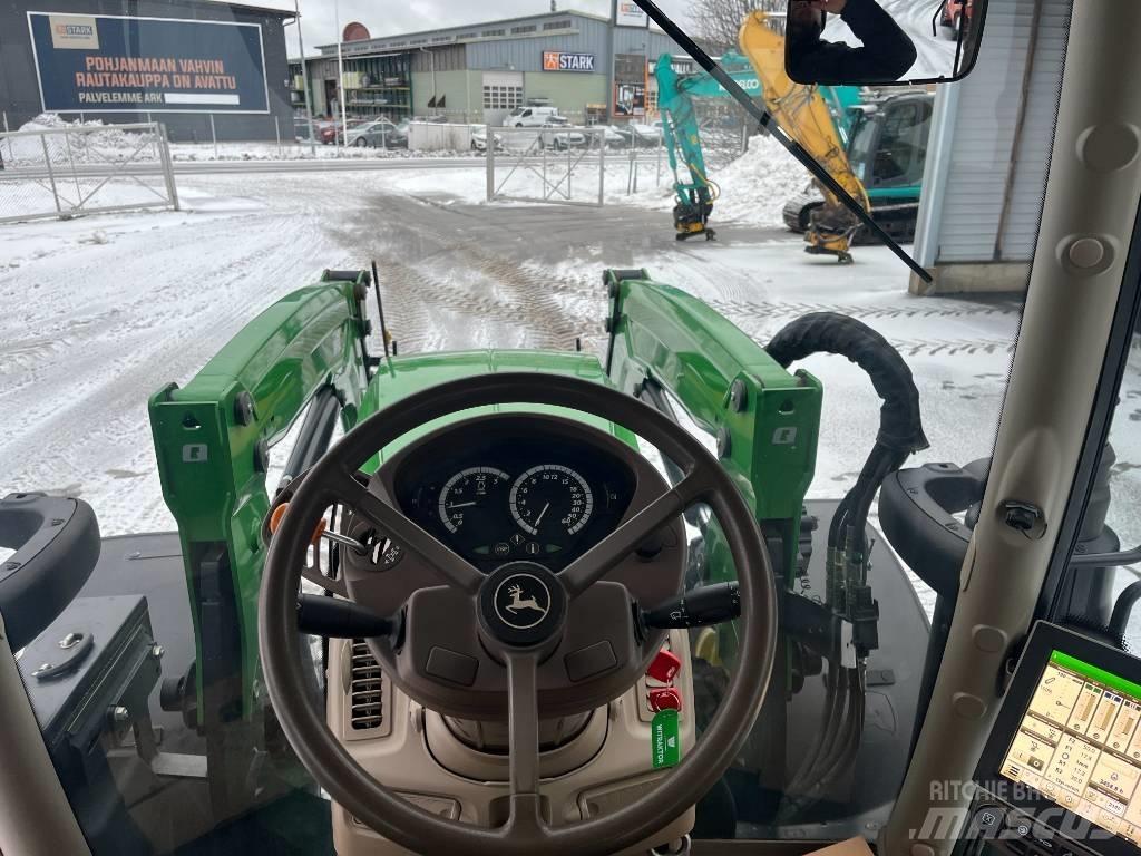 John Deere 6130 R 트랙터
