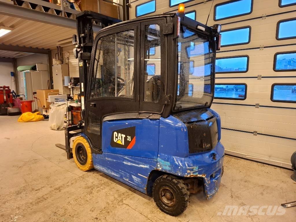 CAT EP35N 전동 지게차