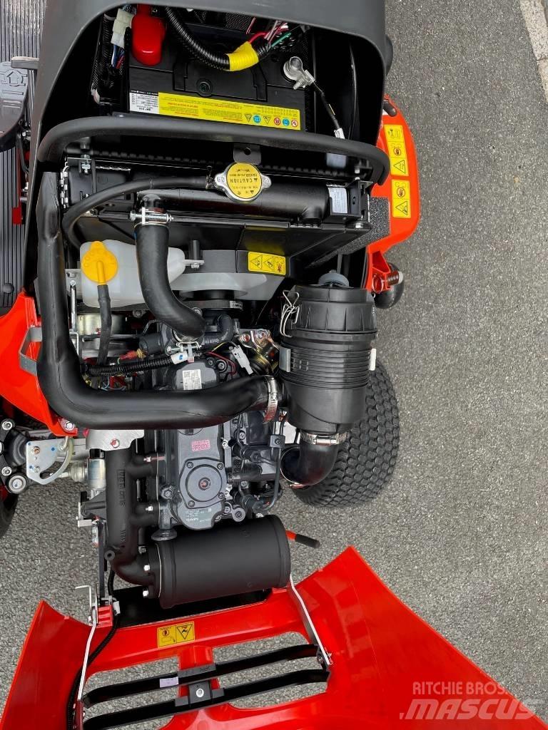 Kubota GR 2120 탑승형 잔디깎기