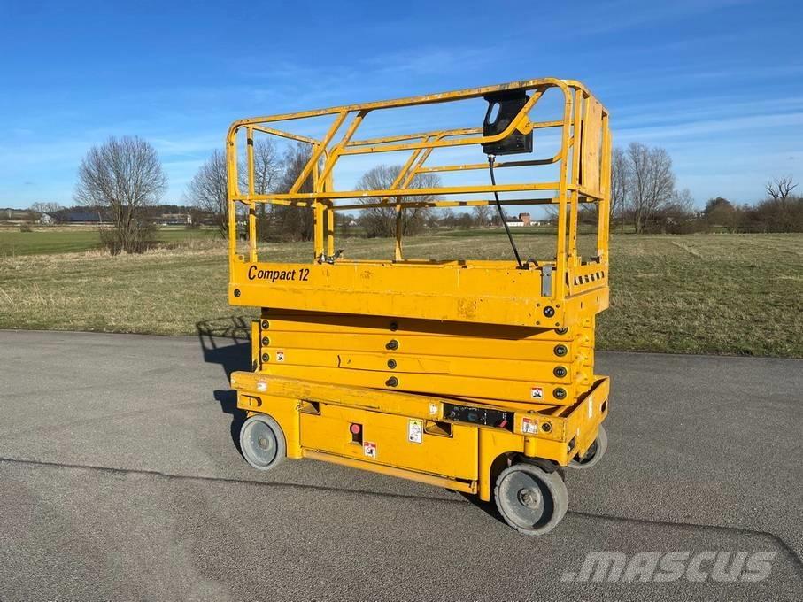 Haulotte Compact 12 가위형 리프트