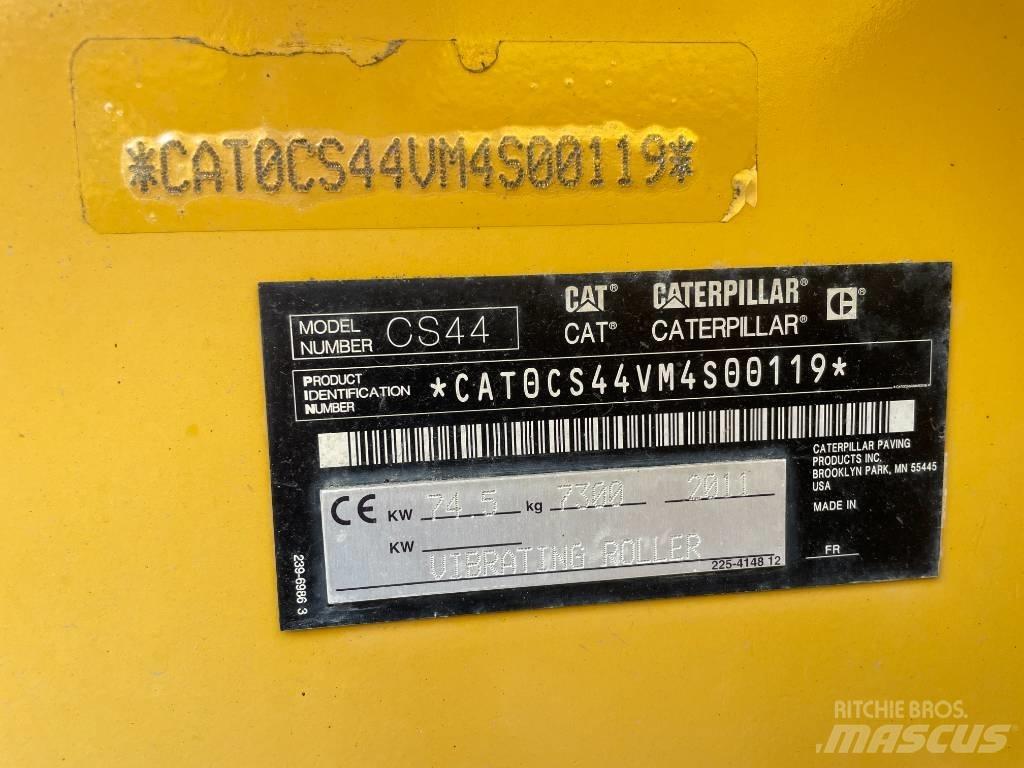 CAT CS44 싱글 드럼 롤러