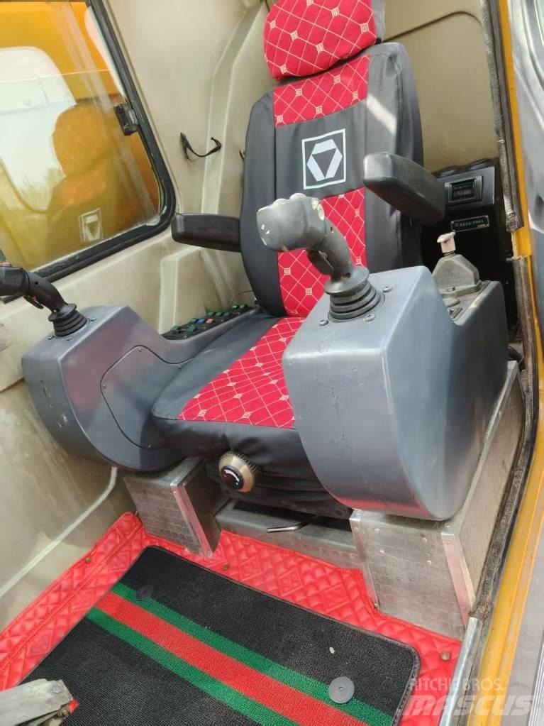 XCMG XCA 200 A/T 크레인