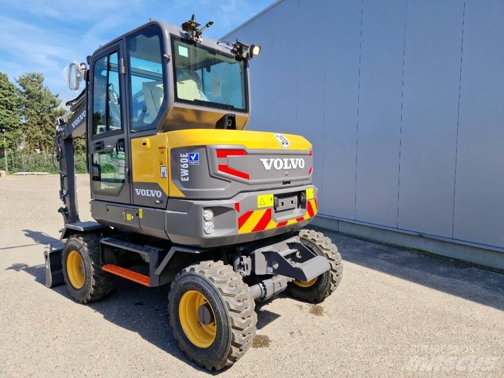 Volvo EW 60 E  휠 굴삭기