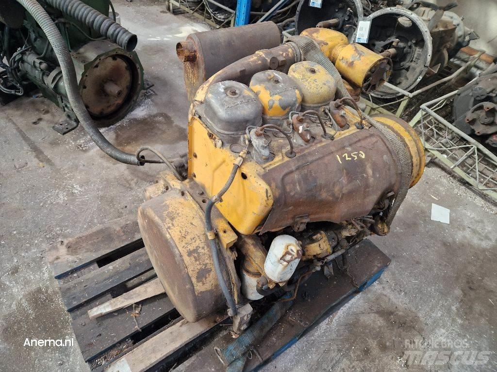 Deutz F3L912 엔진