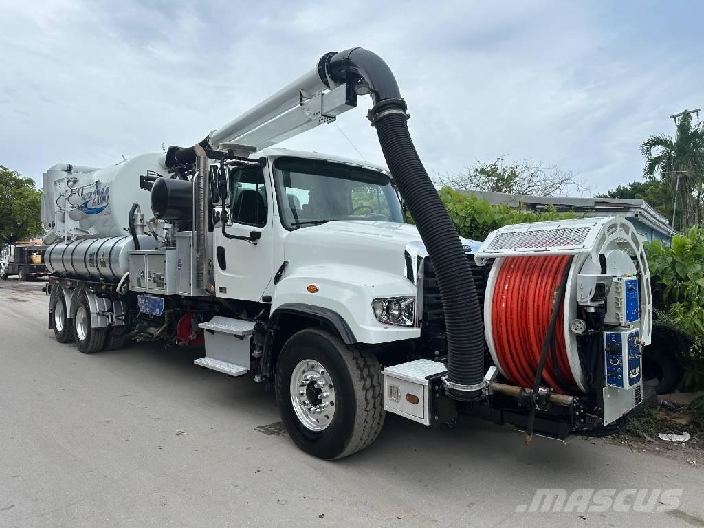 Freightliner 114 SD 콤비/진공 트럭