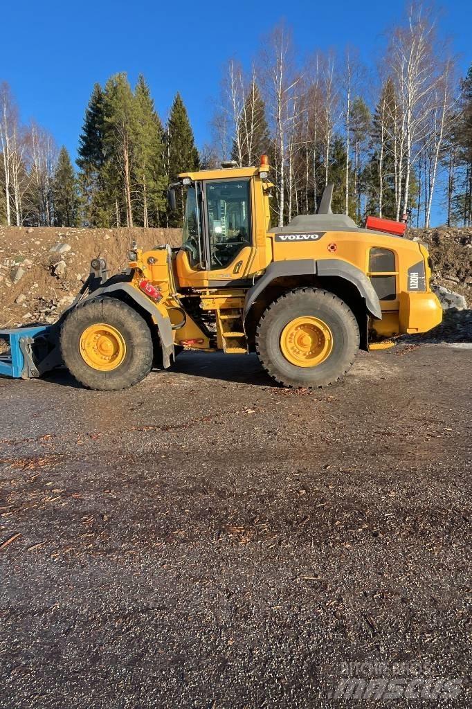 Volvo L 120 H  휠로우더