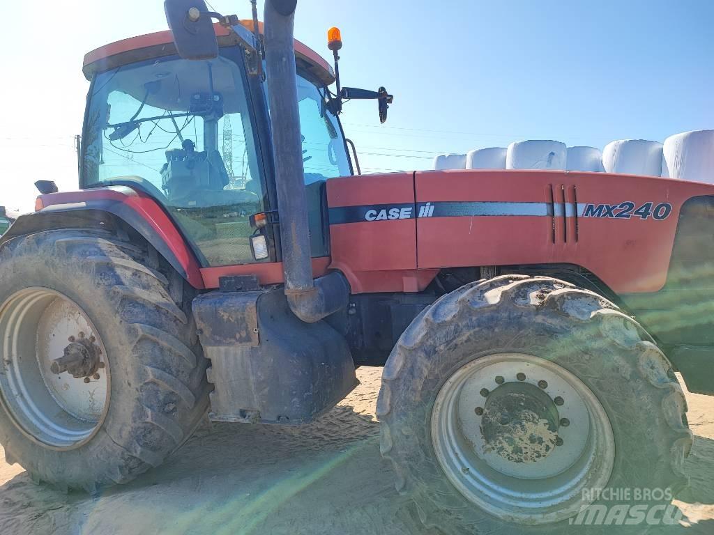 Case IH MX 240 트랙터